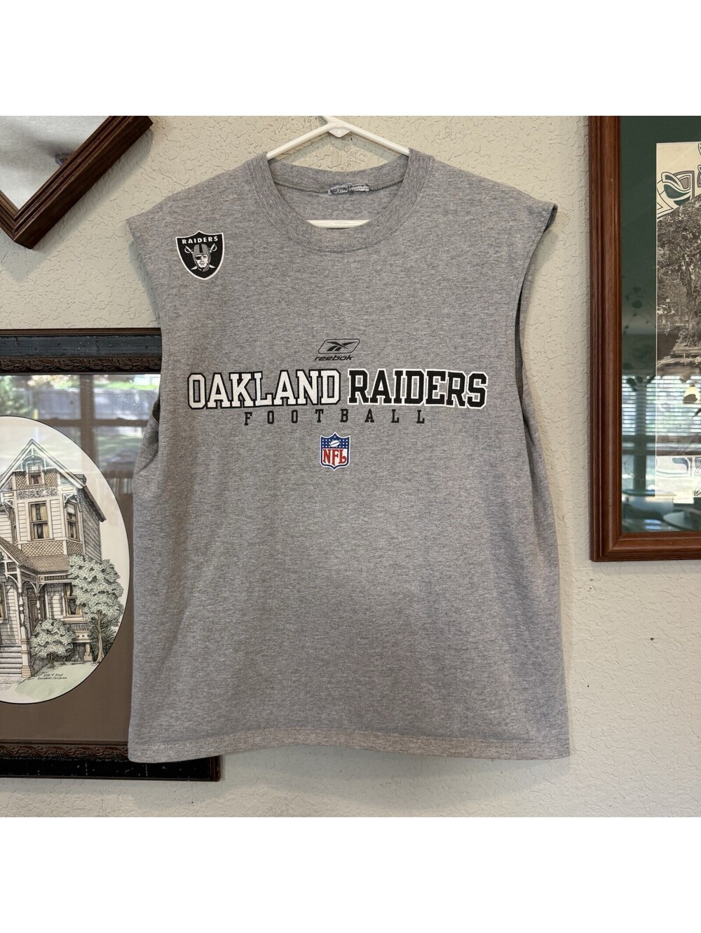 Vintage 90s Reebok NFL Oakland Raiders Mens Size Large Tank Top Grey Football